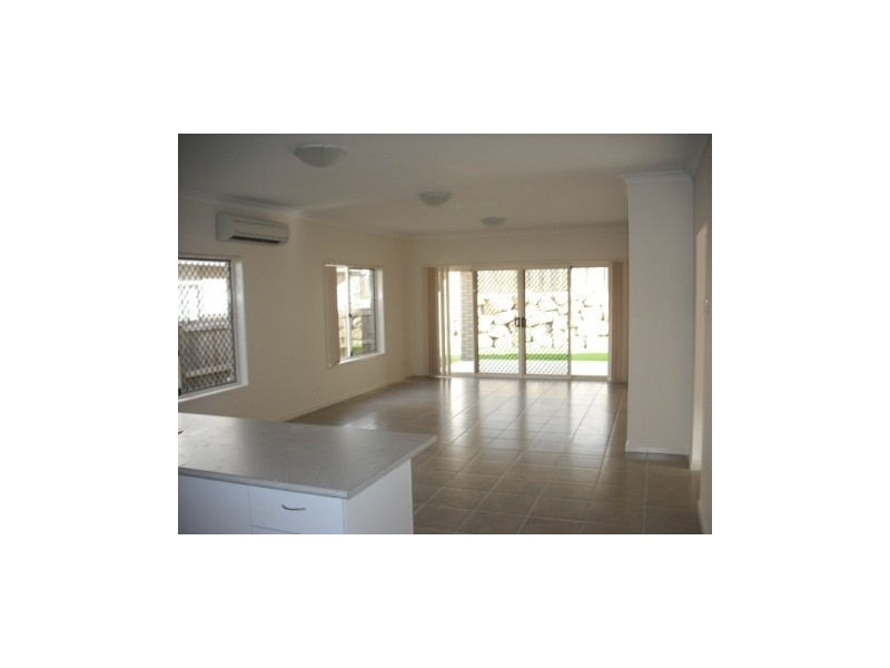 9 Hare Street, North Lakes QLD 4509