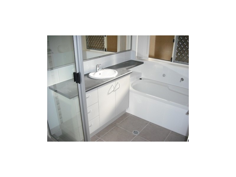 9 Hare Street, North Lakes QLD 4509