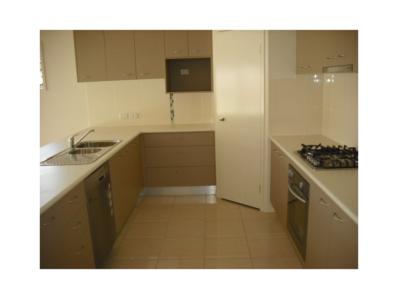 5 Lester Street, North Lakes QLD 4509