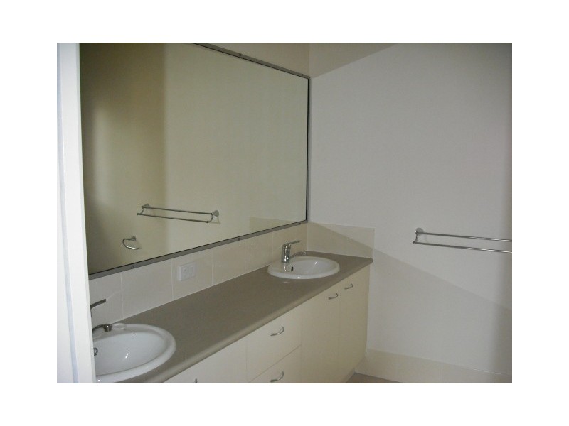 5 Lester Street, North Lakes QLD 4509