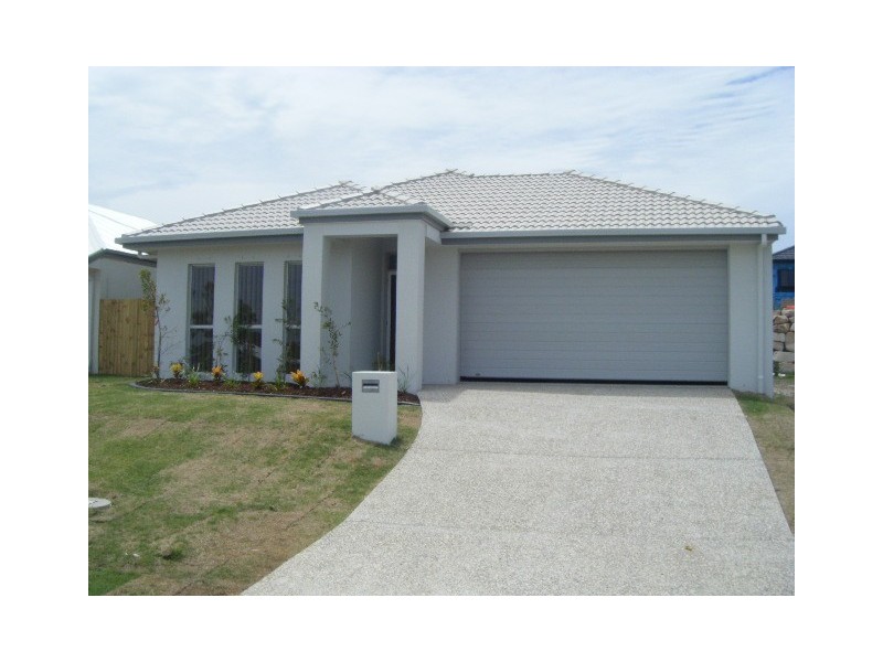 9 Morgan Street, North Lakes QLD 4509