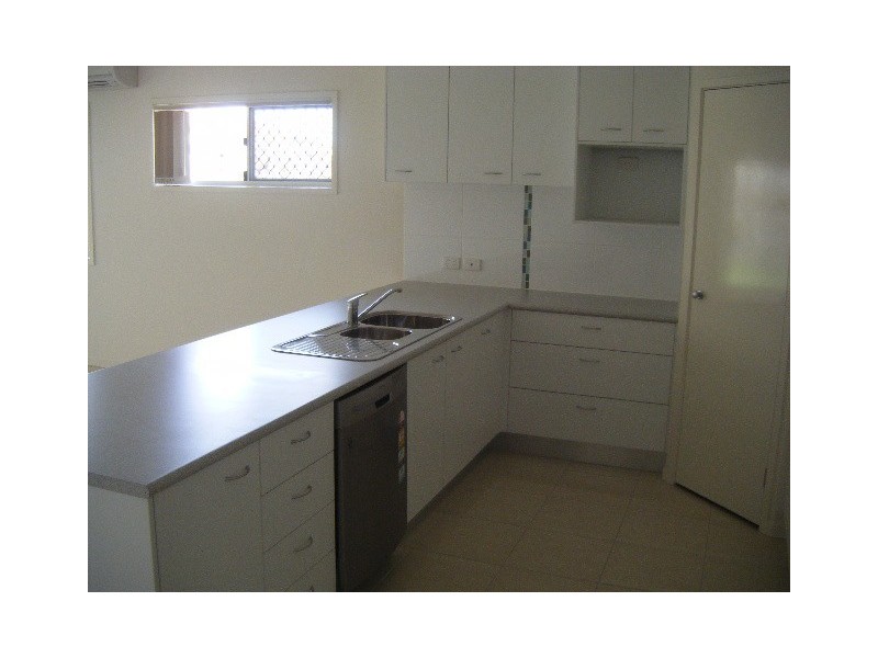 9 Morgan Street, North Lakes QLD 4509