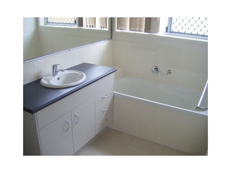 9 Morgan Street, North Lakes QLD 4509