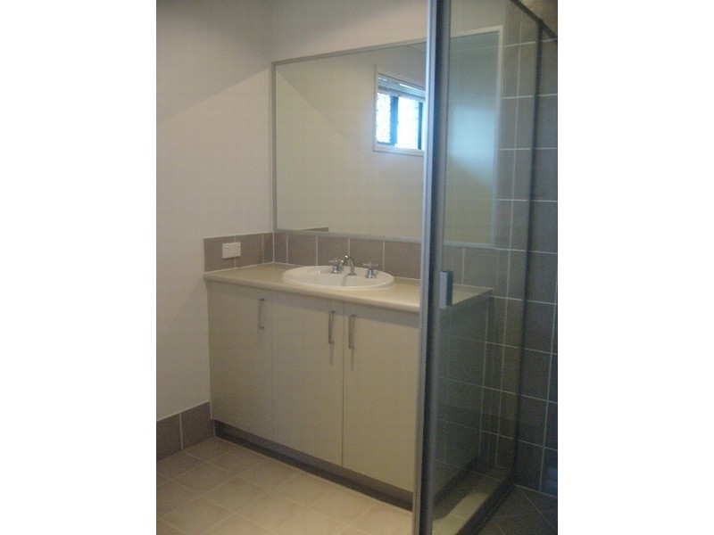 85 everest st, Warner QLD 4500