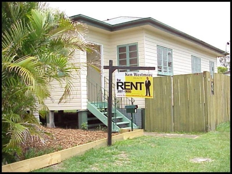 1 Hedge Street, Strathpine QLD 4500