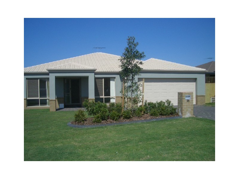 16 Violet Street, Kallangur QLD 4503