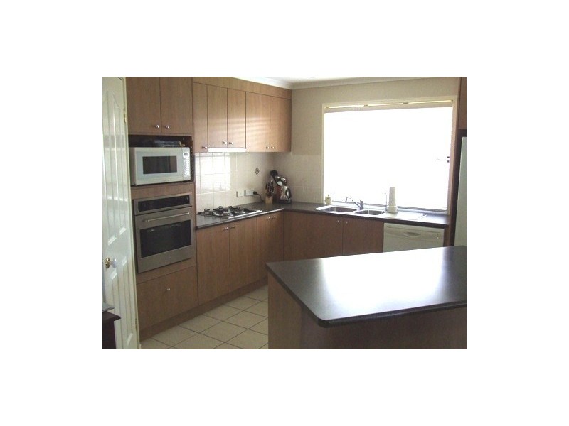 10 Byfield Street, North Lakes QLD 4509