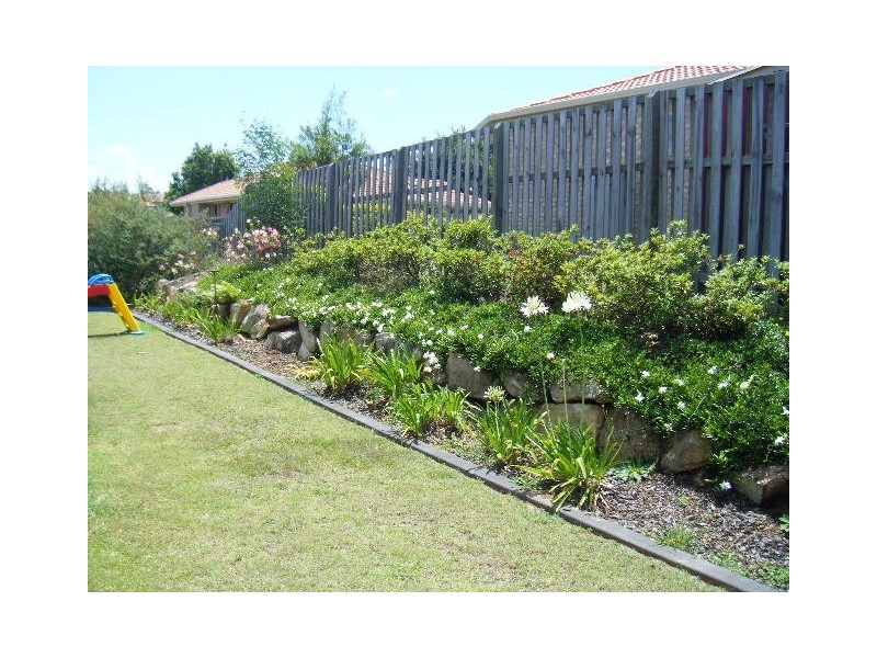 5 Sepia Place, Griffin QLD 4503