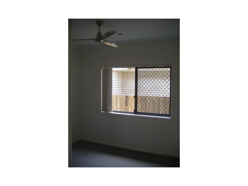 12 Carmody Pde, North Lakes QLD 4509