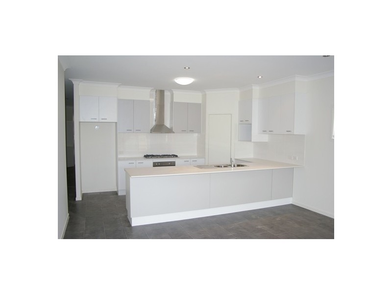 37 Astley Pde, North Lakes QLD 4509