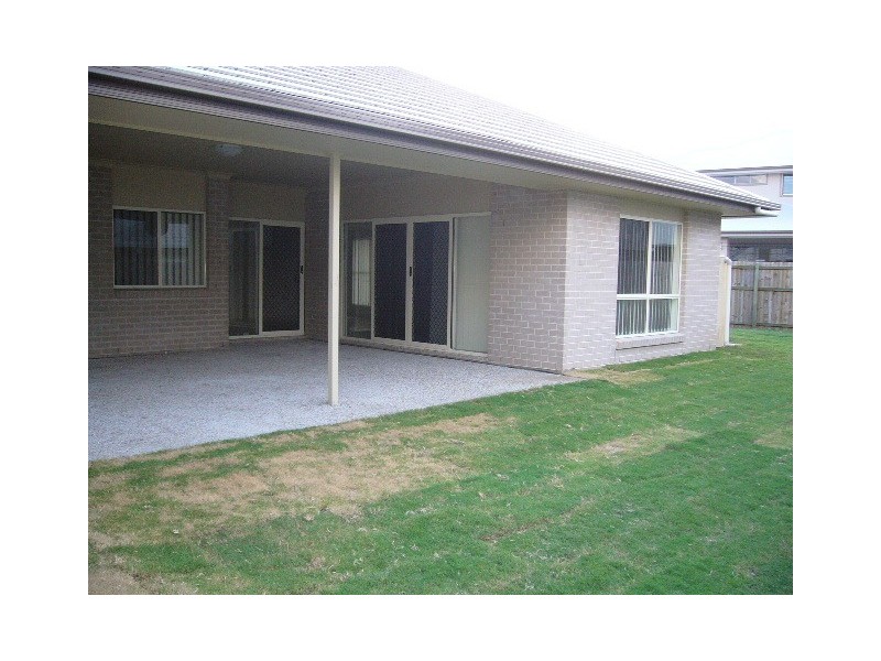 4 Backhousia Court, North Lakes QLD 4509