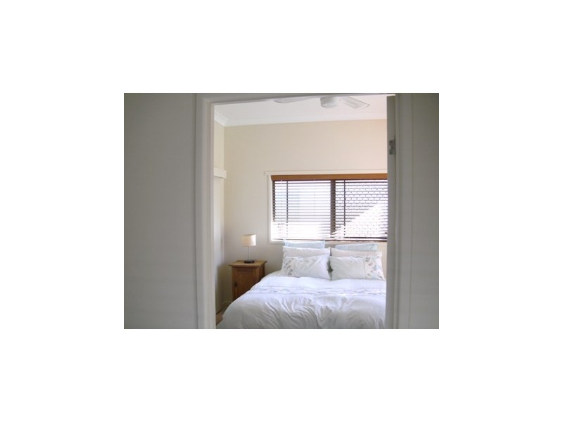 77 Dover Road, Margate QLD 4019