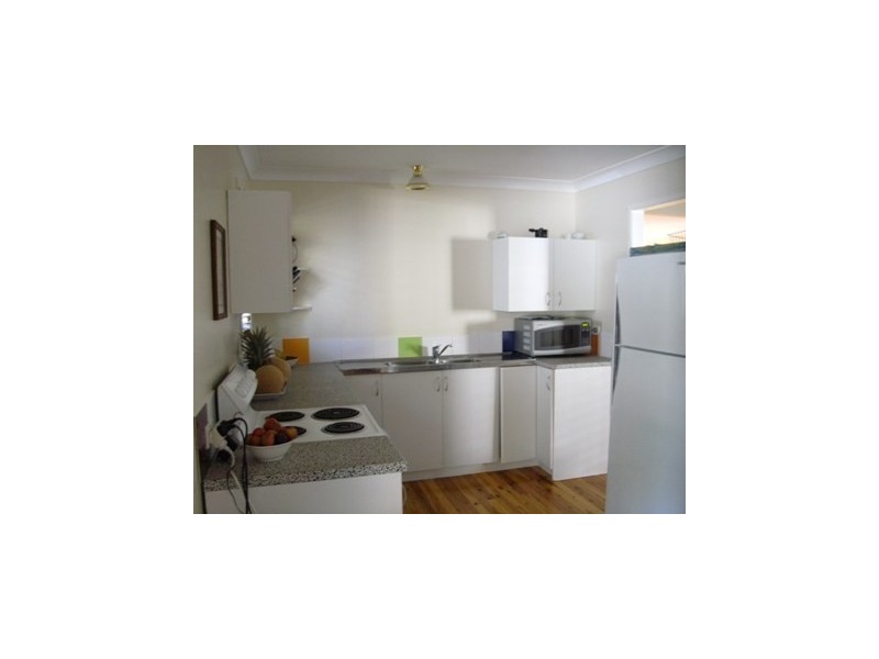 77 Dover Road, Margate QLD 4019