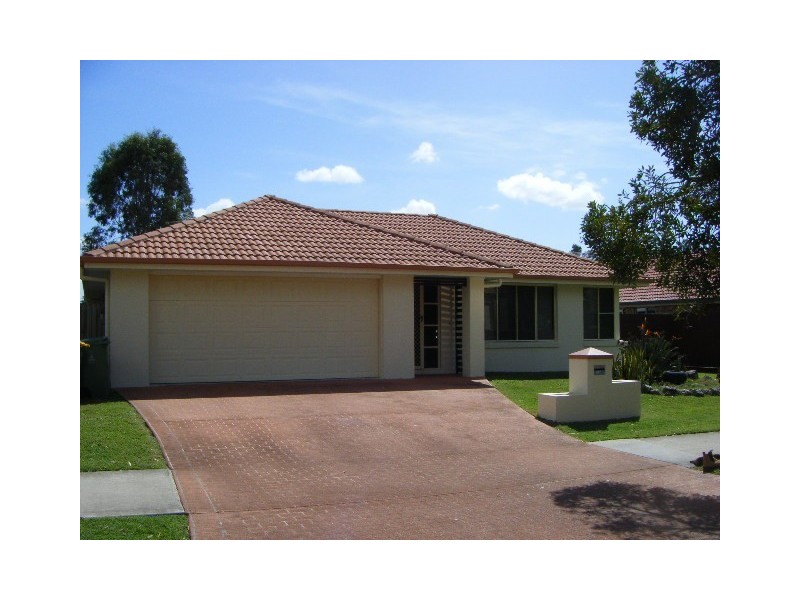 6 Davenport Pde, North Lakes QLD 4509
