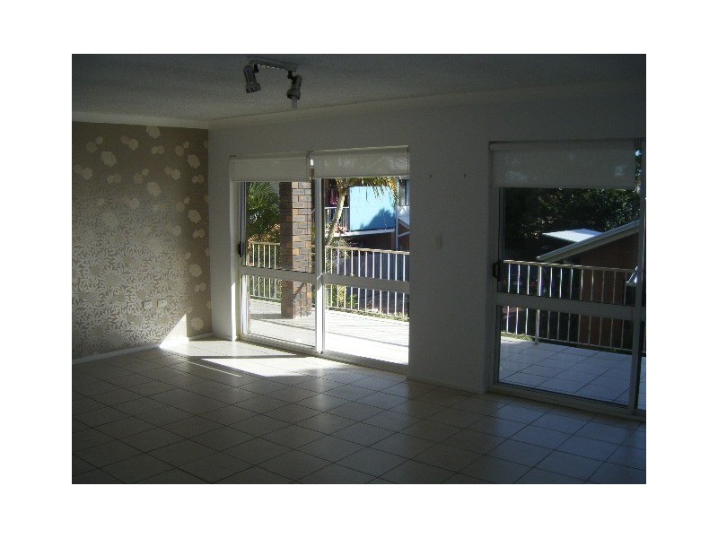 5/8 Moffatt Street, Scarborough QLD 4020