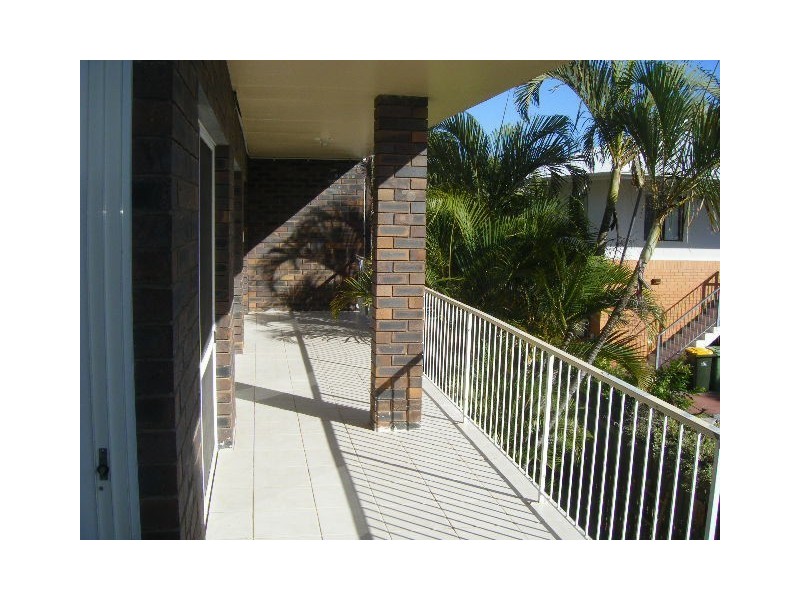 5/8 Moffatt Street, Scarborough QLD 4020