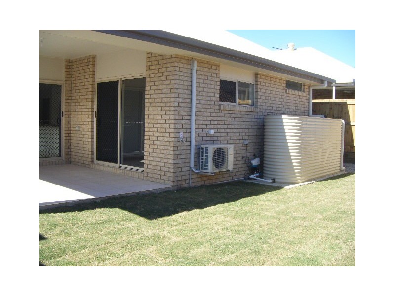 5 Kowari Cresent, North Lakes QLD 4509