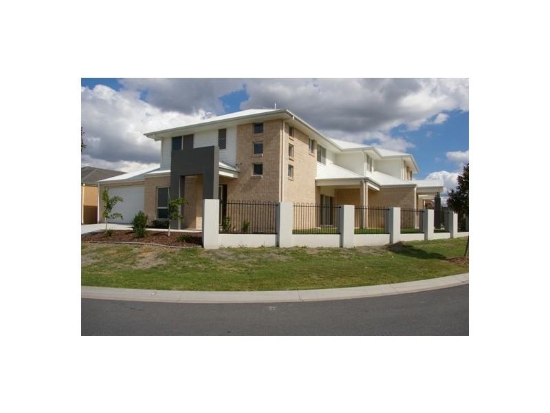 1/5 Kangaroo Street, North Lakes QLD 4509