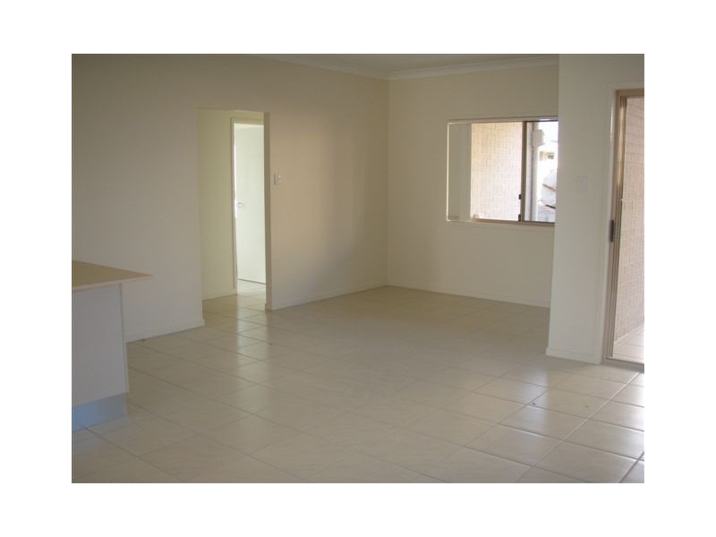 25 Rawlins Cres, North Lakes QLD 4509