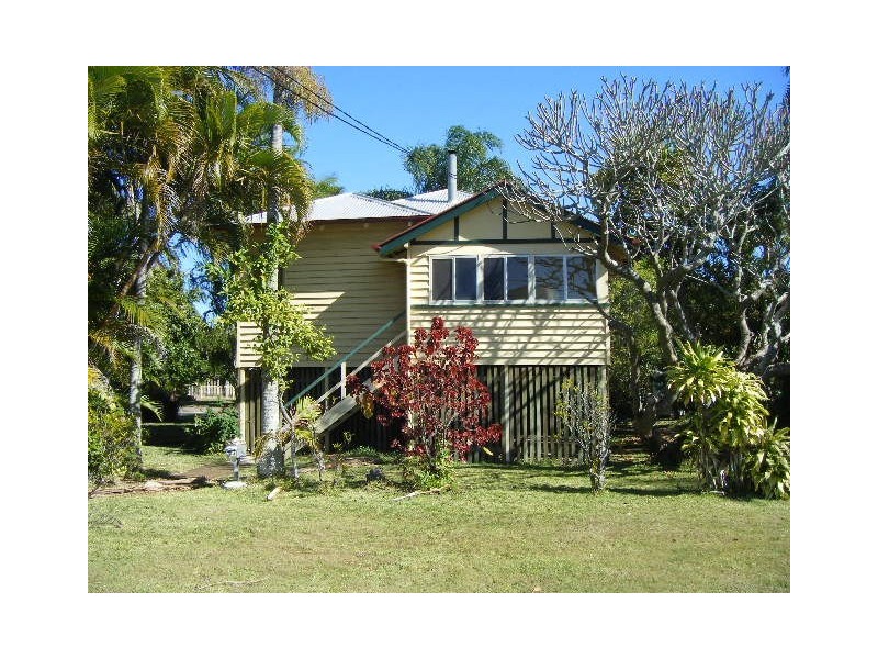 29 Jeays Street, Scarborough QLD 4020