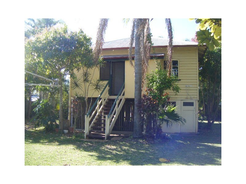 29 Jeays Street, Scarborough QLD 4020