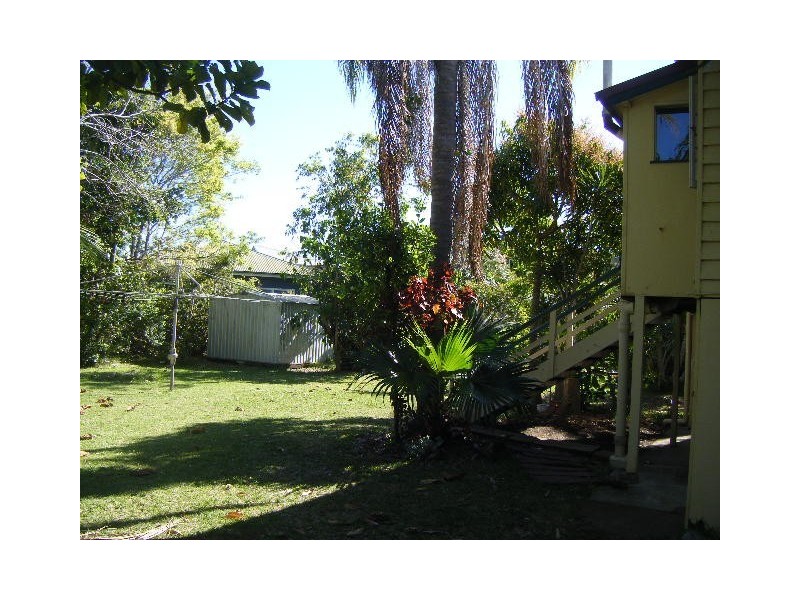 29 Jeays Street, Scarborough QLD 4020