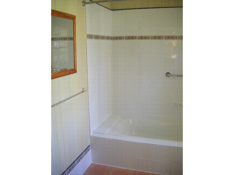 29 Jeays Street, Scarborough QLD 4020