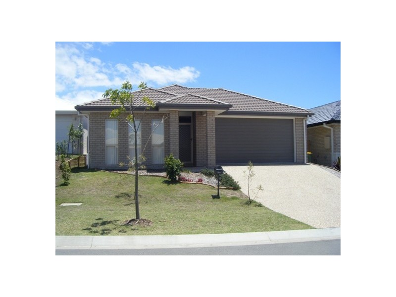 8 Calder Street, North Lakes QLD 4509