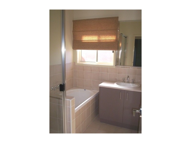 21 Douglas Cct, North Lakes QLD 4509