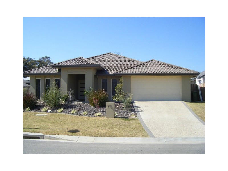 22 Mulgara Ct, North Lakes QLD 4509