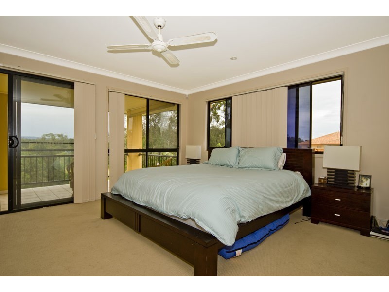 82 Tiger Drive, Arundel QLD 4214