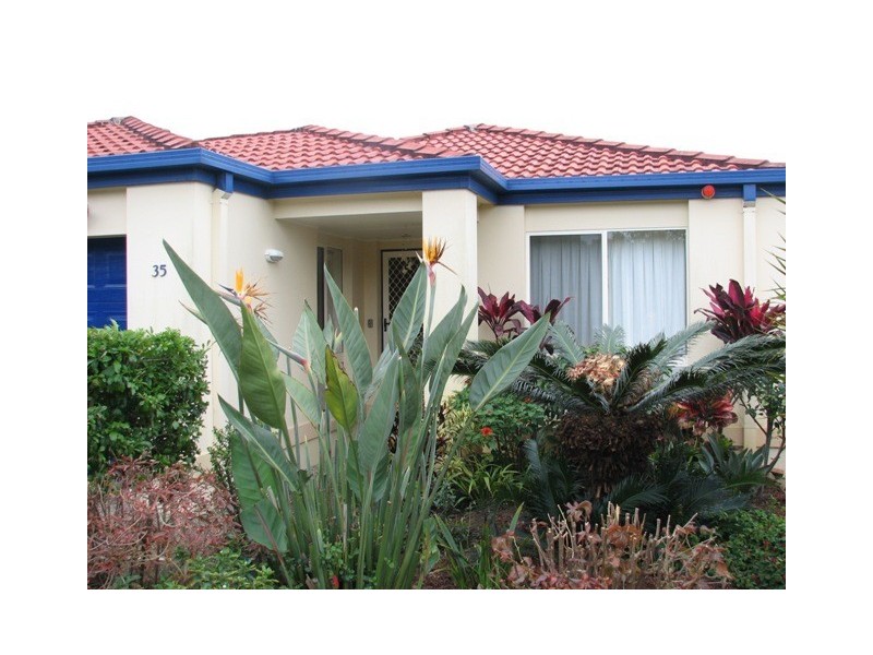 35 Myola Court, Coombabah QLD 4216