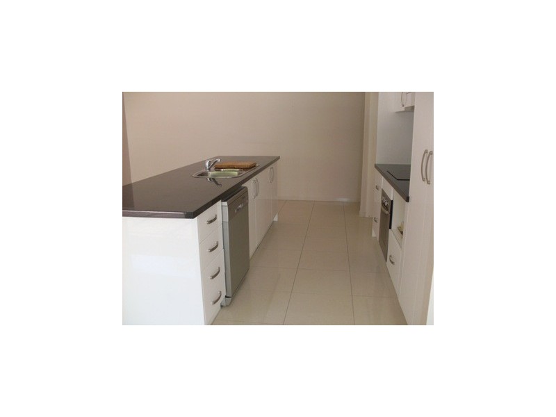 80 Henry Cotton Drive, Parkwood QLD 4214