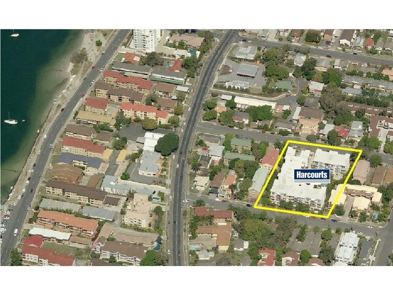 6/13 Bright Avenue, Labrador QLD 4215