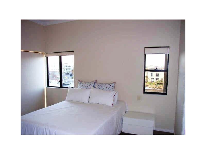 11/36 Oatland Esplanade, Runaway Bay QLD 4216