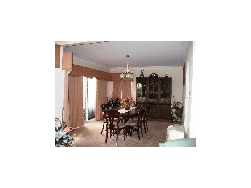 115 Sundance Way, Runaway Bay QLD 4216