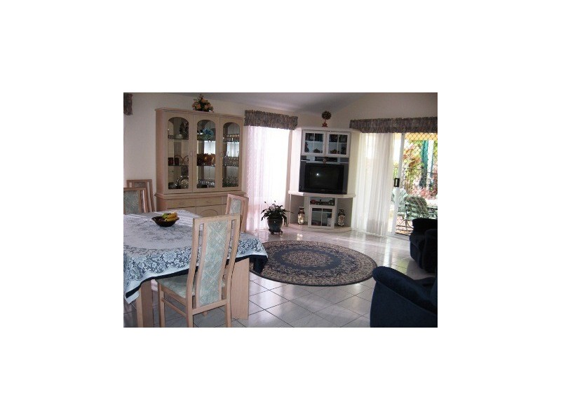 115 Sundance Way, Runaway Bay QLD 4216