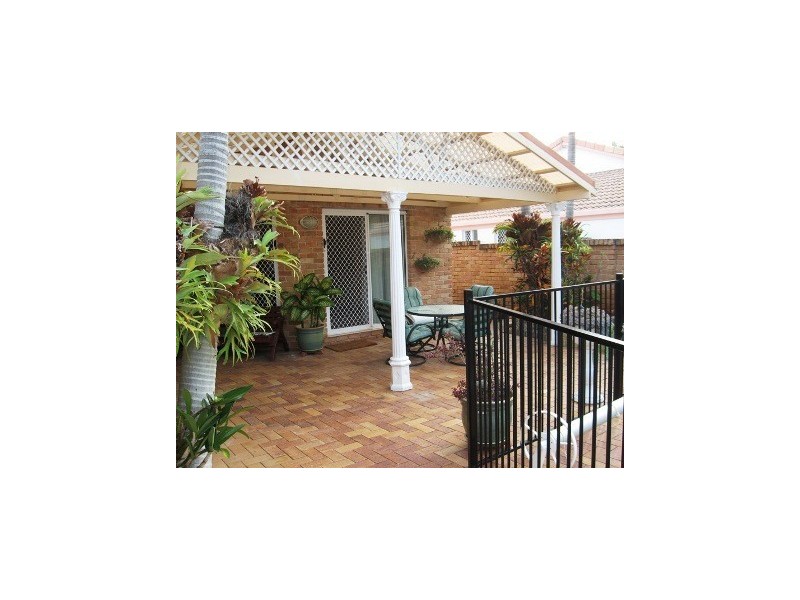 115 Sundance Way, Runaway Bay QLD 4216