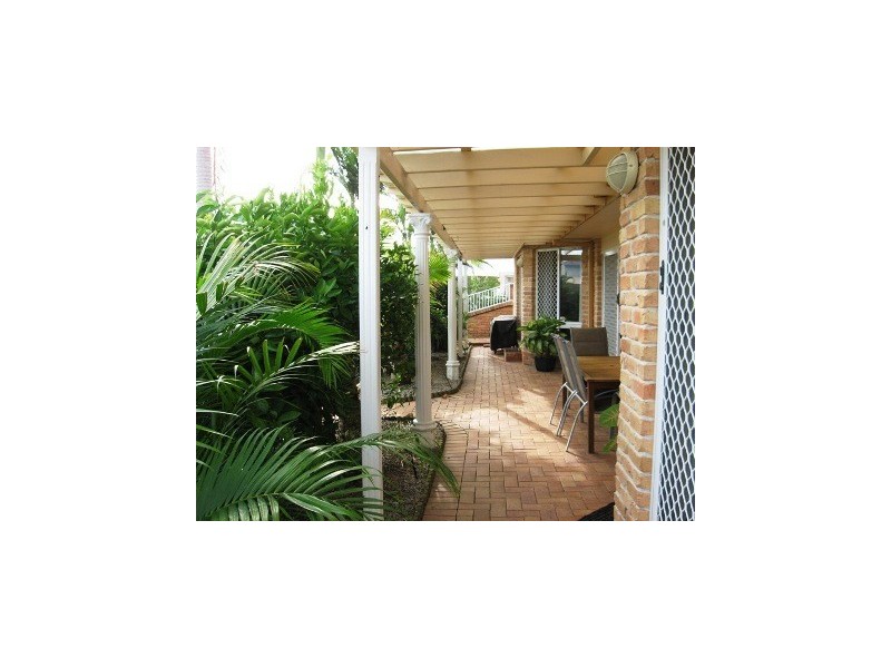 115 Sundance Way, Runaway Bay QLD 4216