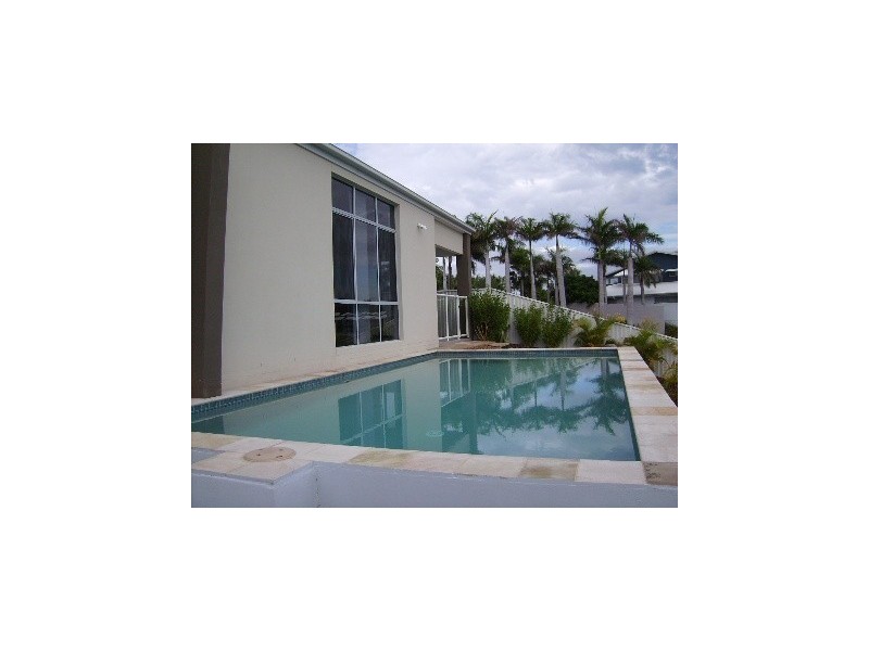 177 Lae Drive, Coombabah QLD 4216