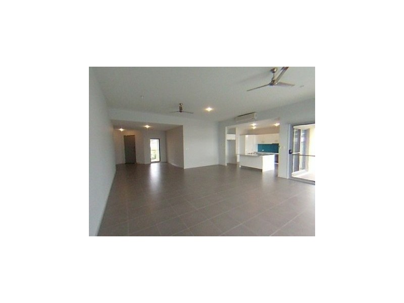 177 Lae Drive, Coombabah QLD 4216