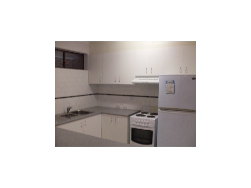 3/490 Marine Parade, Biggera Waters QLD 4216