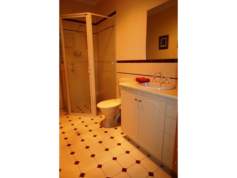 12 Rudall Avenue, Crafers SA 5152