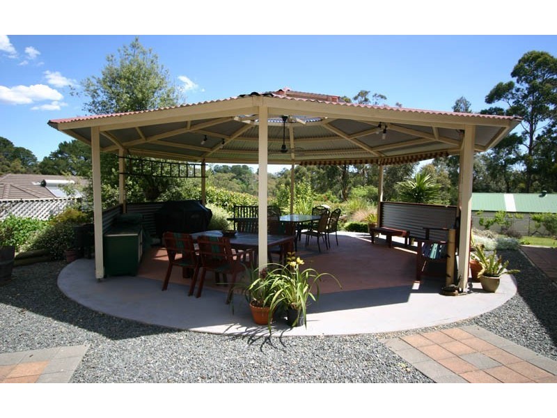 2 Fairview Road, Crafers SA 5152