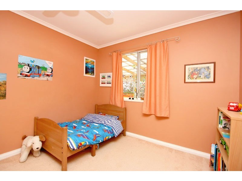 4 Princes Avenue, Crafers West SA 5152