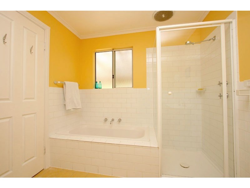 4 Princes Avenue, Crafers West SA 5152