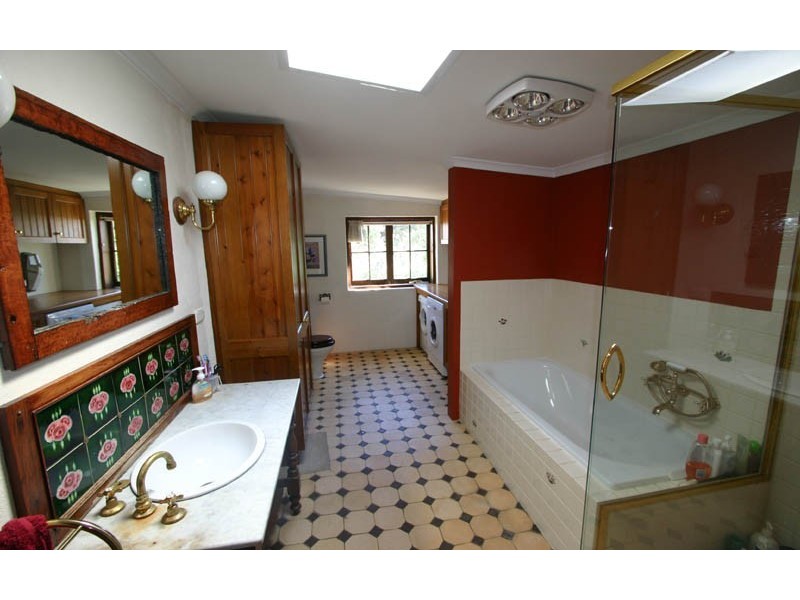 100 Aldgate Valley Rd, Mylor SA 5153