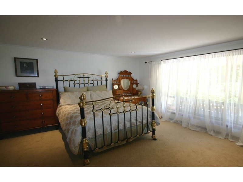 28 Kanmantoo Rd, Aldgate SA 5154