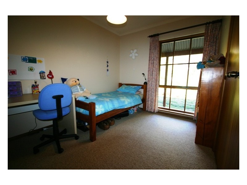 88 Sheoak Road, Crafers West SA 5152