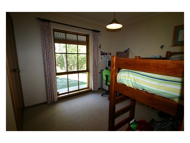 88 Sheoak Road, Crafers West SA 5152
